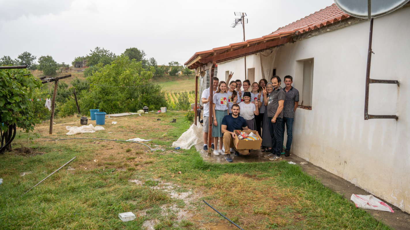 Hausbau, Häuser, Jugend, Albanien, Balkan, Junge Leute Helfen, Arme, Hilfe, Not